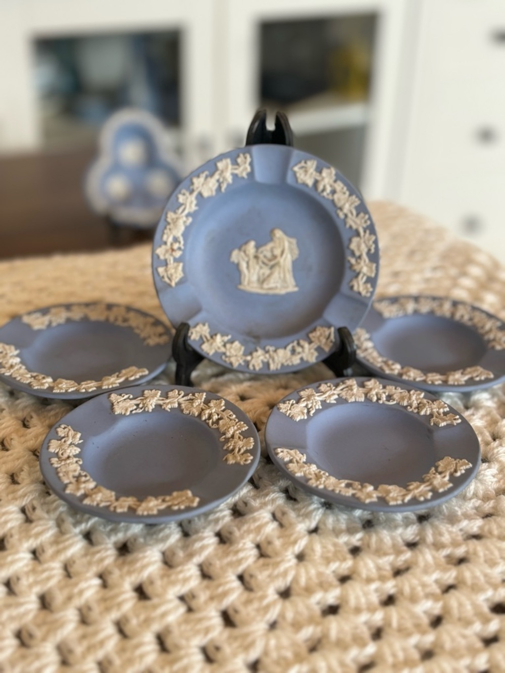 Wedgwood Blue Jasperware Decorative Ashtrays- Set of 5 - Picture 1 of 5